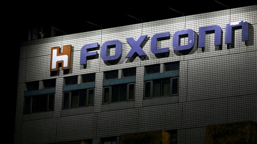 iphone, foxconn, Taiwan's Hon Hai Precision Industry Co, Indian government, Hon Hai Technology India Mega Development, latest news, business news, top news, iphone, foxconn, Taiwan's Hon Hai Precision Industry Co, Indian government, Hon Hai Technology India Mega Development, latest news, business news, top news,