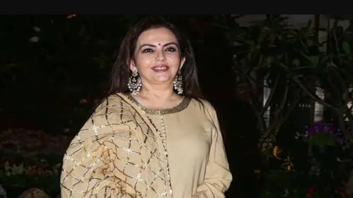 Nita Ambani, Nita Ambani net worth, who is Nita Ambani, Nita Ambani lifestyle, Nita Ambani swadeshi store, Nita Ambani hyderabad swadeshi store, Nita Ambani family, Nita Ambani sister, Nita Ambani early life