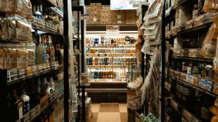 frendy, rural india, kirana, stores, customers, convenience stores, franchise, warehouse, private label, sku