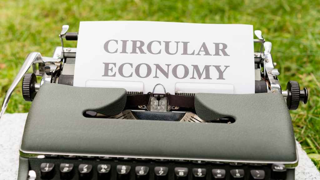 SMEs, startups, accelerator, atal innovation mission, aim, niti aayog, australia, csiro, waste management, circular economy, climate, equity funding, gst, msme ministry