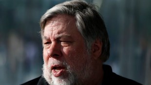 Apple co-founder Wozniak suffers possible stroke in Mexico -local media