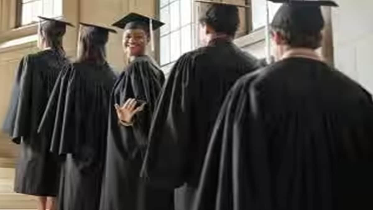 Studying in Italy, Indian students, post study opportunities, internships, skilled workers