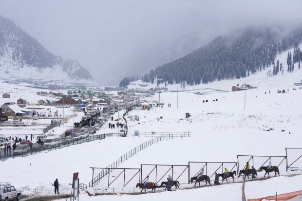 Sonamarg: Tourists at snow-covered Sonamarg after fresh snowfall, in Ganderbal district. (PTI Photo)