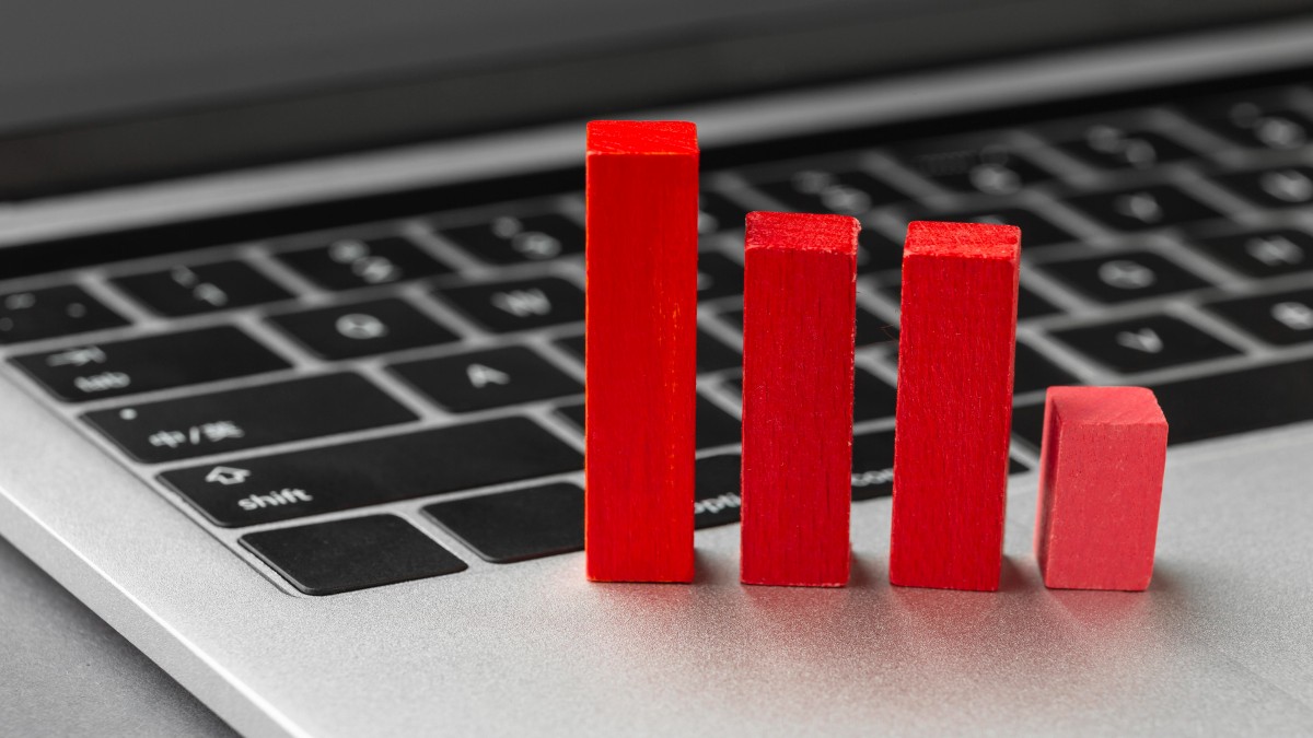 The decline is not only in investments but is also noticeable in the number of funding rounds. The decline is not only in investments but is also noticeable in the number of funding rounds.