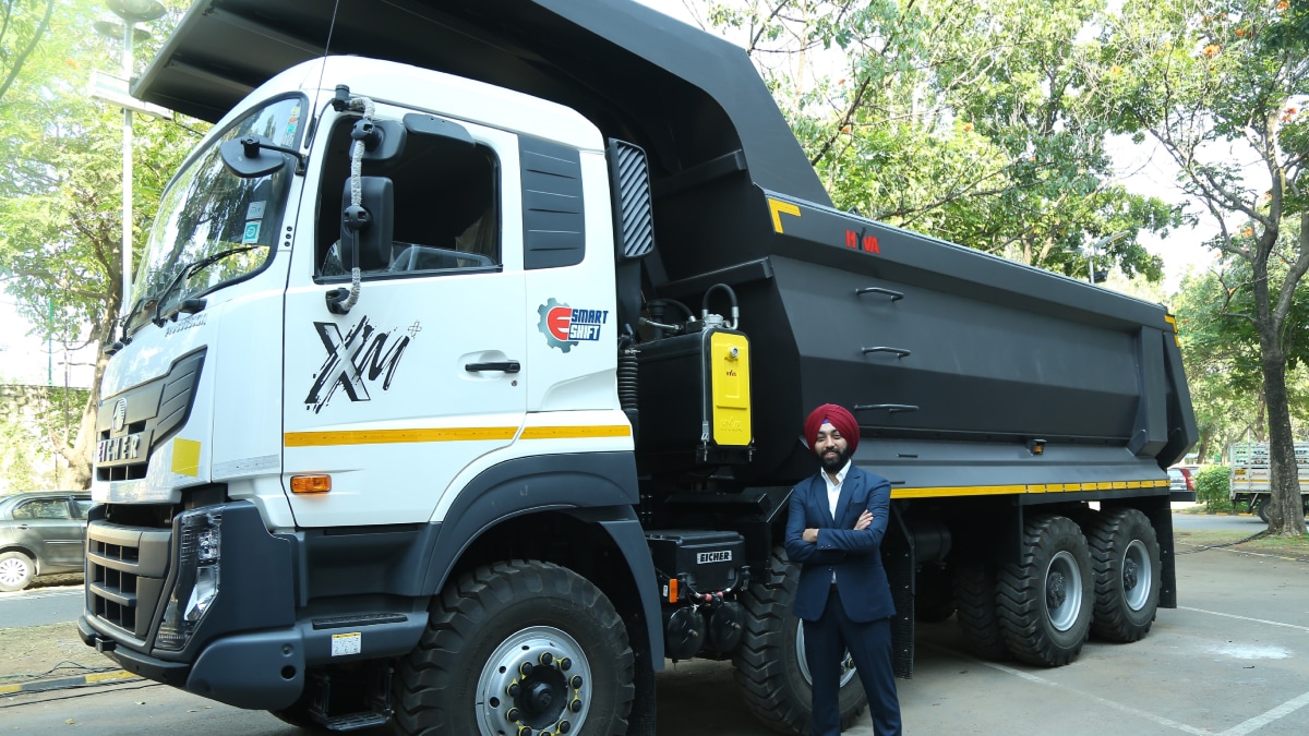 Eicher 8035 Tipper