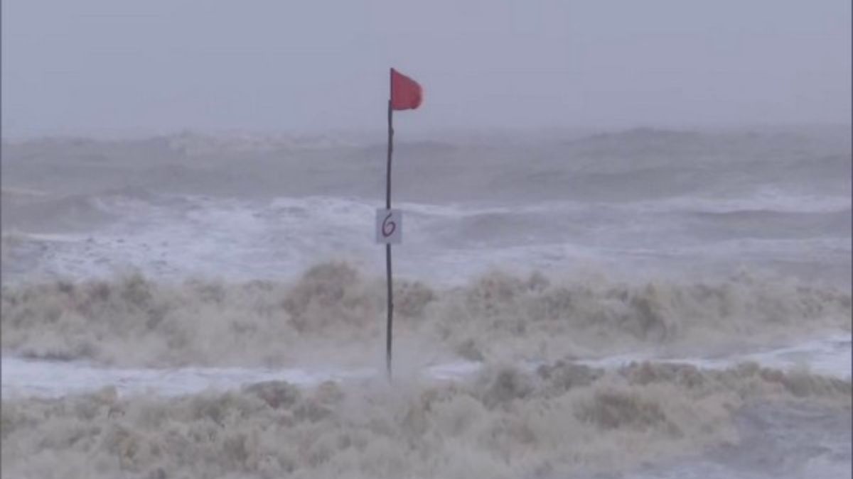 Cyclone Michaung landfall process starts, likely to continue for next 3 hours