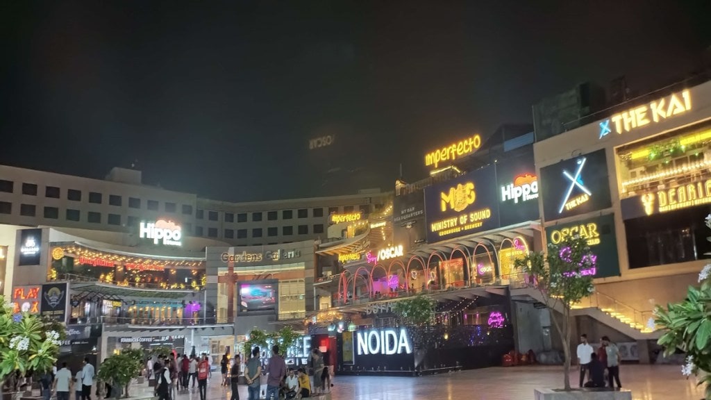 Noida. Greater Noida Noida. Greater Noida