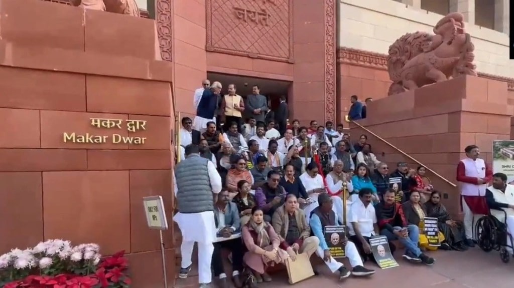 Suspended TMC MP Kalyan Banerjee mimics Jagdeep Dhankhar; Rahul Gandhi films act Suspended TMC MP Kalyan Banerjee mimics Jagdeep Dhankhar; Rahul Gandhi films act