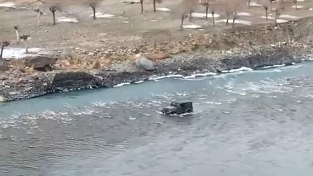 Watch VIDEO: Tourist drives SUV through river to beat traffic in Himachal's Lahaul