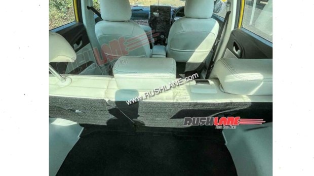 Mahindra XUV300 facelift interiors