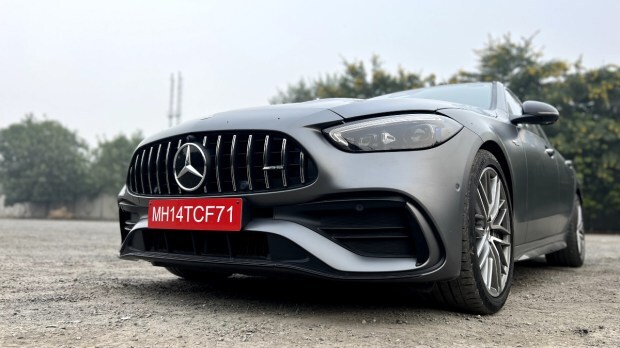 Mercedes AMG C43 front