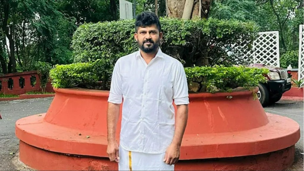 Parliament security breach: BJP's Pratap Simha explains why his office issued visitor's pass to accused Parliament security breach: BJP's Pratap Simha explains why his office issued visitor's pass to accused