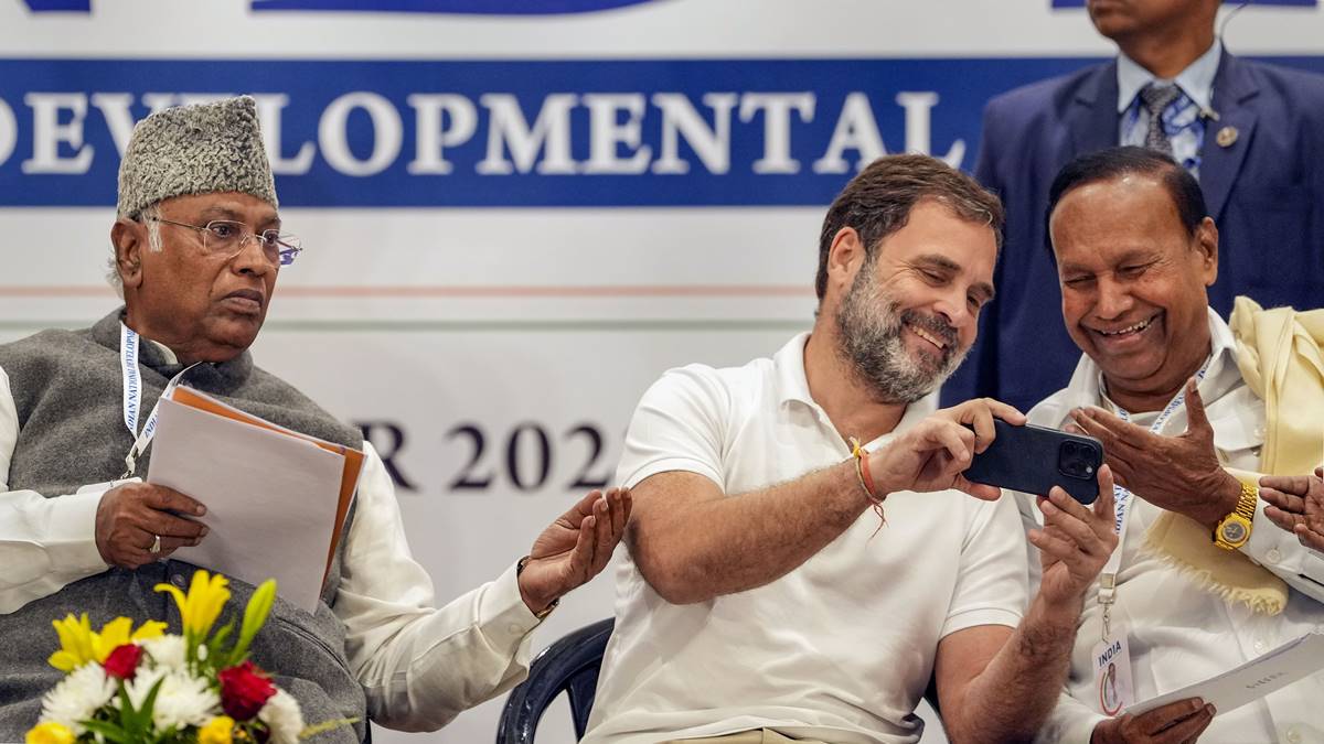Rahul Gandhi video of Kalyan Banerjee mimicry Rahul Gandhi video of Kalyan Banerjee mimicry