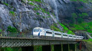 Vande Bharat (Image/Central Railways)