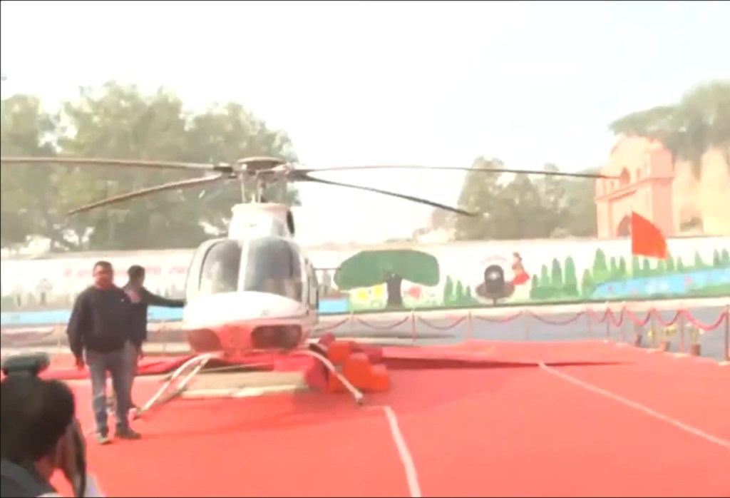 Yogi Adityanath inaugurates Uttar Pradesh’s first intra-district helicopter route between Agra and Mathura! Here’s all you need to know Yogi Adityanath inaugurates Uttar Pradesh’s first intra-district helicopter route between Agra and Mathura! Here’s all you need to know
