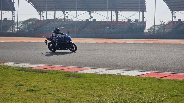 Yamaha R3