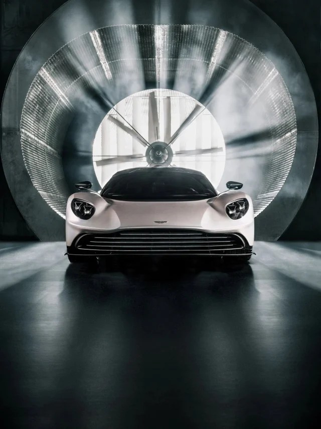 Aston MArtin Valhalla