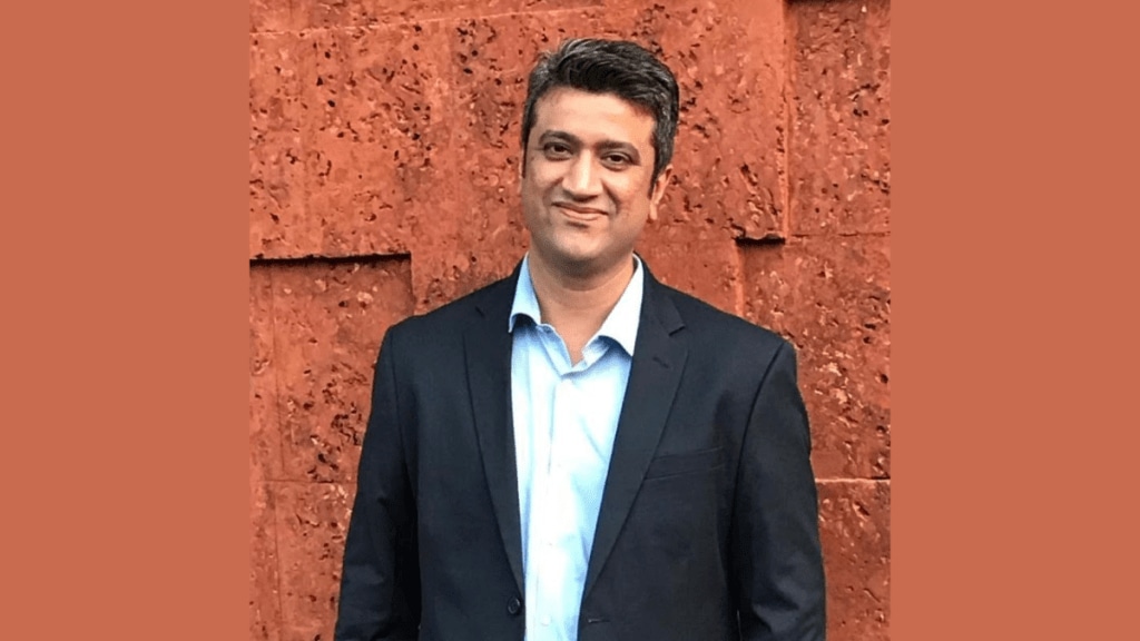 His extensive experience also includes a three-year stint as senior vice president of two wheeler finance at Fullerton India Credit Company