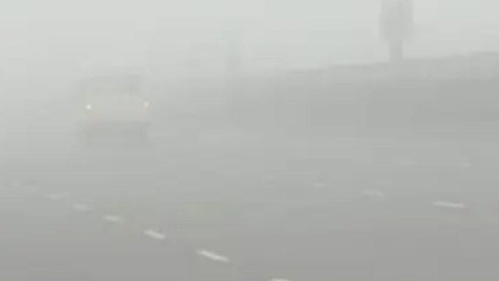 Fog, Delhi fog, fog in Delhi, road safety fog, NHAI, National Highway Authority of India, winter season, fog conditions, road safety measures, highways, highway, roadways