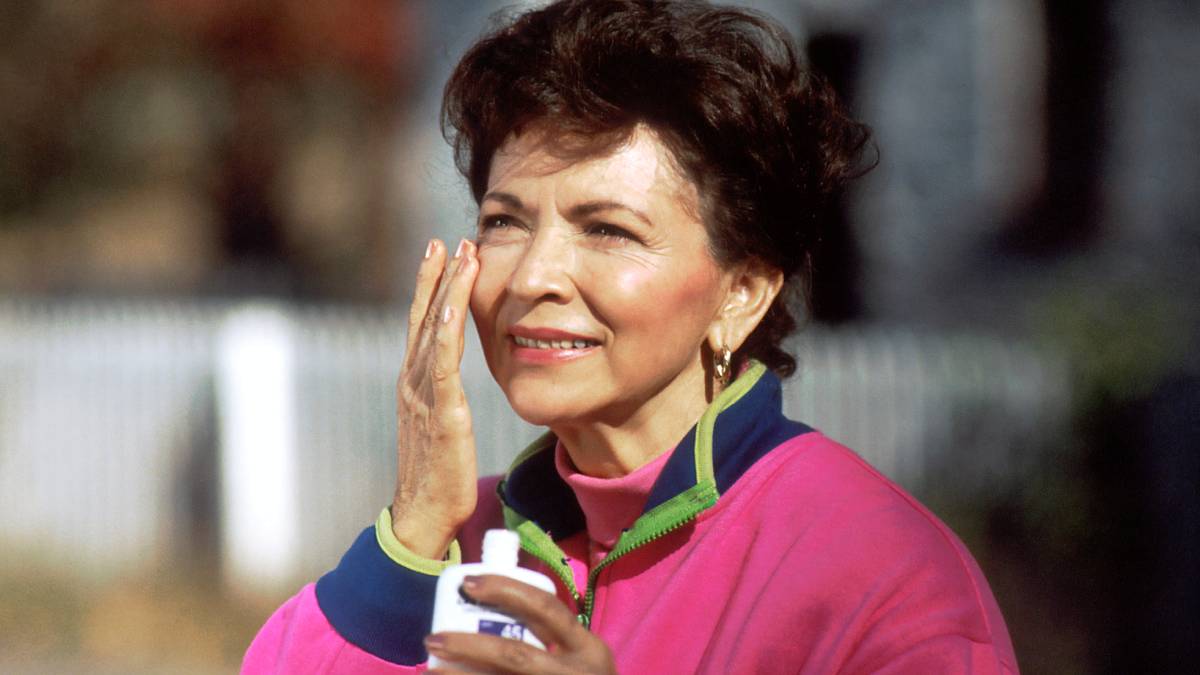 uv protection, sunscreen, sunscreen in winters, best sunscreen, dermetologist, sunscreen protestion