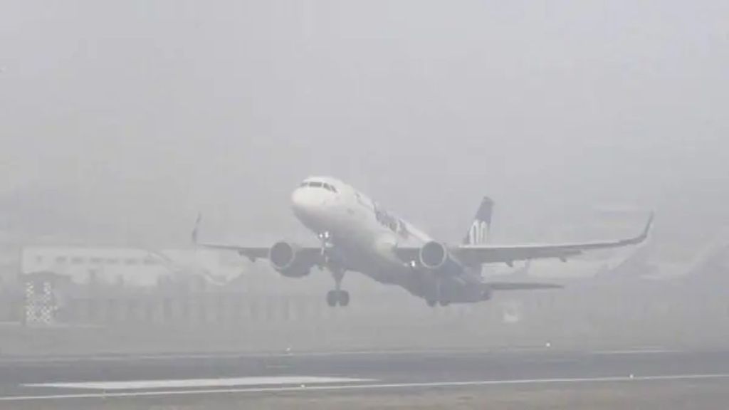 plane (2) plane (2)