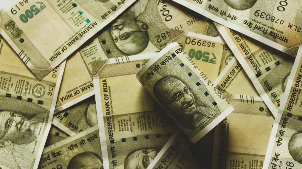 rupee rupee