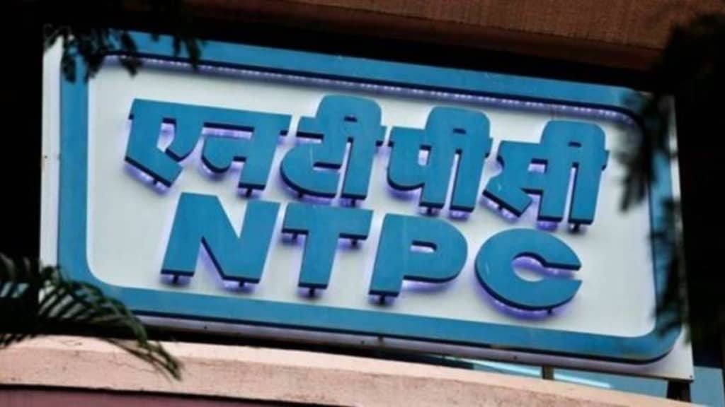 NTPC, coal, green pledge, energy security, climate goals, green energy projects, fossil fuels