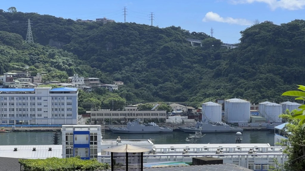 Taiwan Strait, Chinese military, Defence Ministry, top news, latest news, world news, top world news,