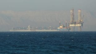 Red Sea, Indian exporters, global commerce, delayed payments, financial pressure, transportation cost, shipping companies, MSME, air freight, lad routes, financial planning, govt initiatives