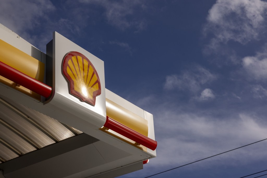 Shell Plc Petrol Stations Ahead Of Earnings