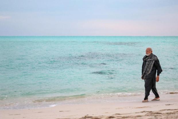 Through numerous posts, Modi also showcased moments from his early morning strolls along the unspoiled beaches.