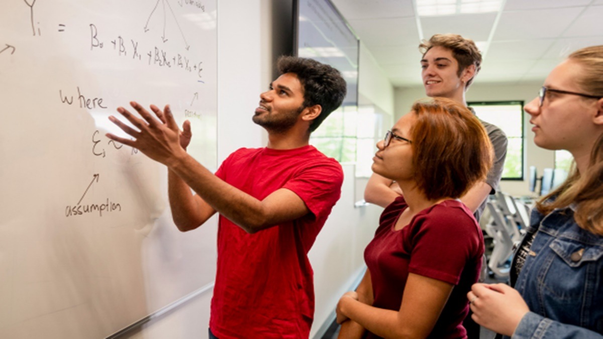 Studying in Australia, New rules, work hours limit, visa processing time, concurrent enrollments, savings amount