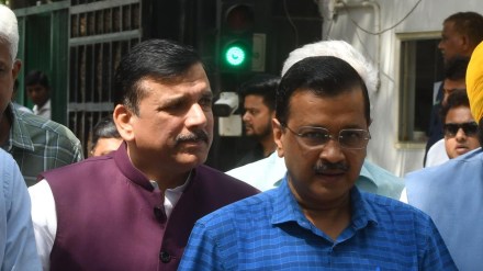 PM Modi degree row: Supreme Court stays defamation proceedings against Kejriwal