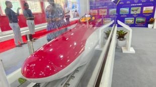 vibrant gujarat 2024, vibrant gujarat summit, vibrant gujarat global summit, vibrant gujarat global summit 2024, ashwini vaishnaw, union railways minister