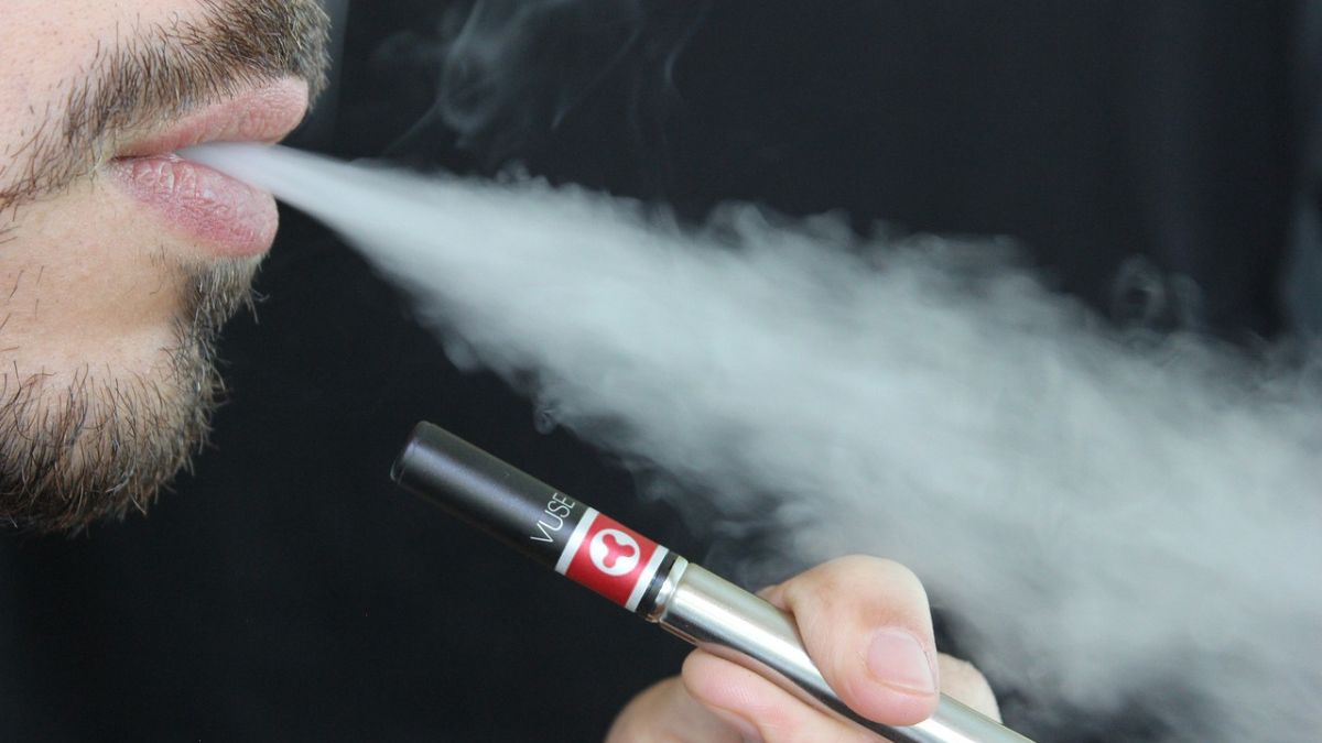 is vaping better than smoking?