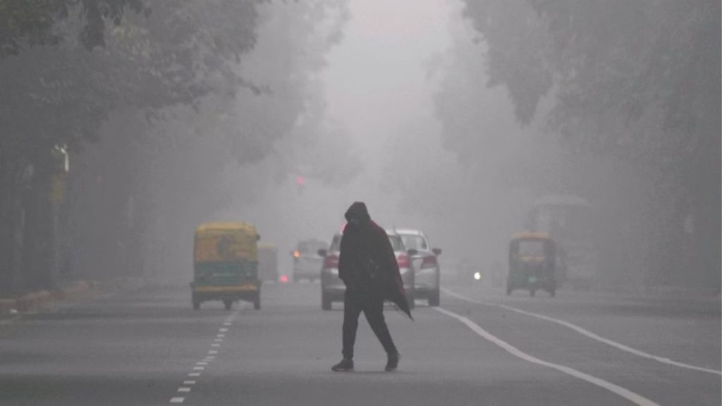 In January, Delhi experienced five 'cold days' In January, Delhi experienced five 'cold days'