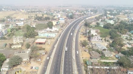 In West Bengal, a project covering 675 kilometers of highways with an estimated cost of $25,000 crore has been planned (Image/@nitin_gadkari)
