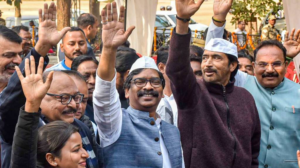 Hemant Soren LIVE News: JMM rejects 'Jharkhand CM missing' claims