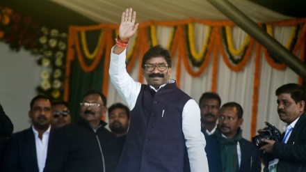 ED team reaches Jharkhand CM Hemant Soren's Delhi residence after he skips 9 summons