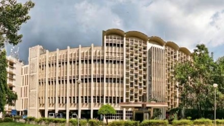 iit bomby, iit, iit bombay placemt, placement in iit, companies in iit bombay placement, 1 crore job offer, iit bombay students package, annual package