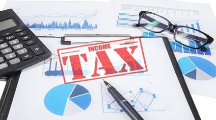 Budget 2024: No change in personal taxation disappoints taxpayers, salaried class