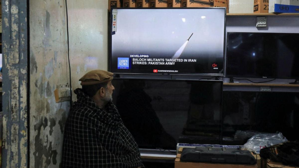 Iran attacks pakistan,pakistan attacks iran,Houthi,iran attacks pakistan news,iran attacks pakistan latest,pakistan attacks iran news,pakistan attacks iran latest,Balochi militant group,Balochi militant group Jaish al Adl,Iran vs Pakistan,Iran attacks iraq syria,Iran attacks syria,Syria,US,China,India,Iran,Pakistan,Iran security force,strike on pakistan,iran pak attacks new,iran pak attacks news