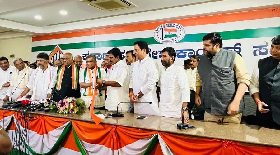 'No injustice in Congress, he was treated with respect': Siddaramaiah on Jagadish Shettar's exit