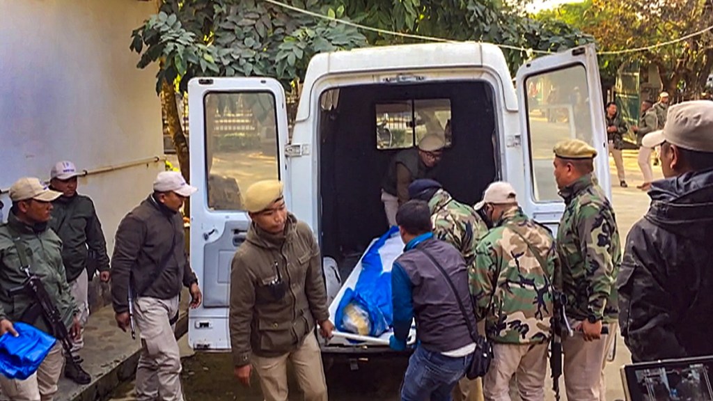 Manipur: Five civilians killed in fresh violence, situation tense Manipur: Five civilians killed in fresh violence, situation tense