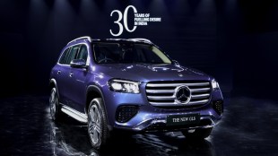 Mercedes Benz GLS feature