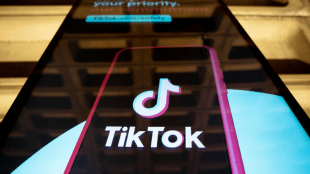 Consumers again increased their time spent on smartphones — Indonesia ranked highest with over 6 hours per person per day