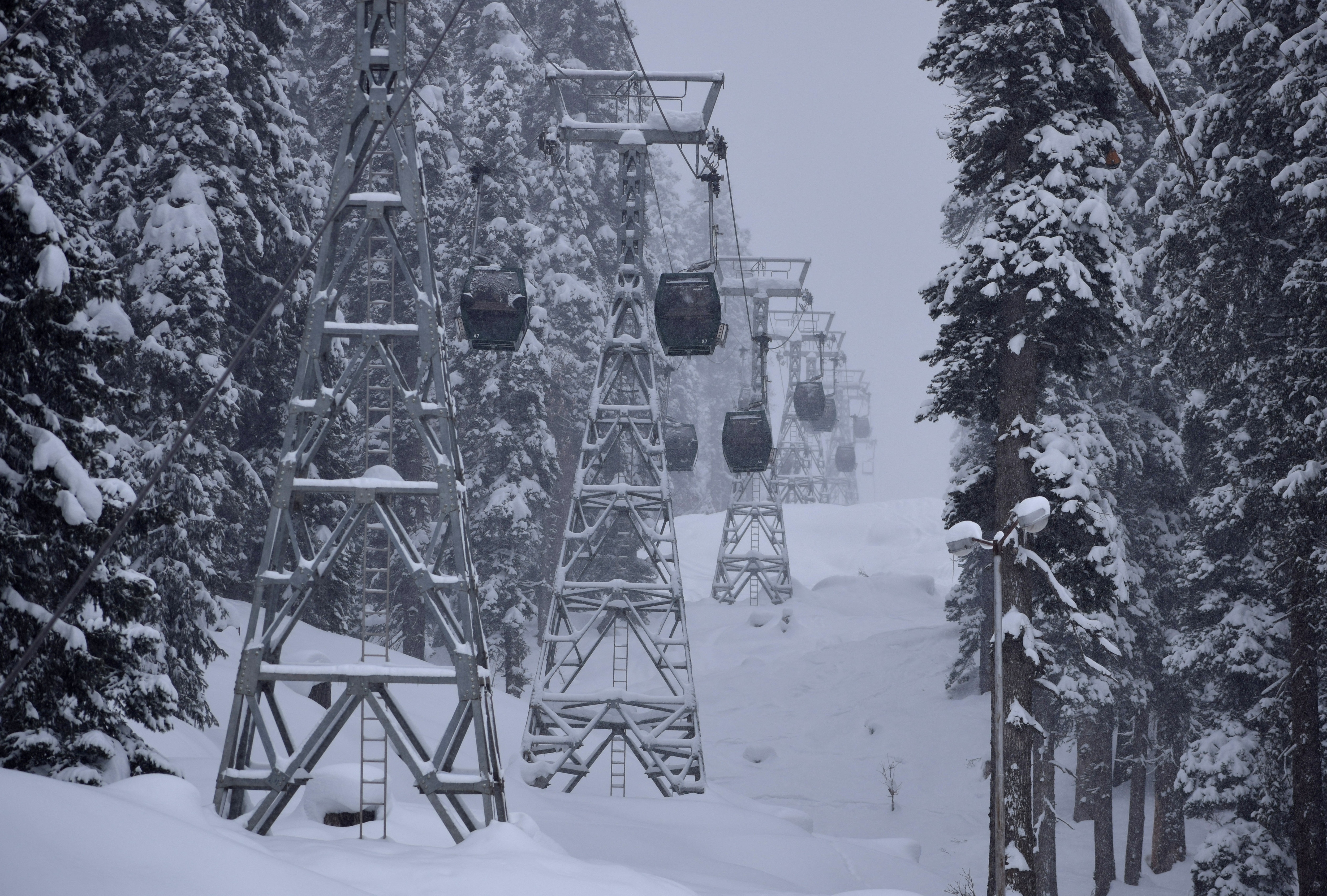 Cable car cabins are pictured in Gulmarg, Kashmir (Image/Reuters)