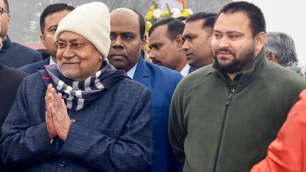 Nitish Kumar to resign as Bihar CM tomorrow? Nitish Kumar to resign as Bihar CM tomorrow?