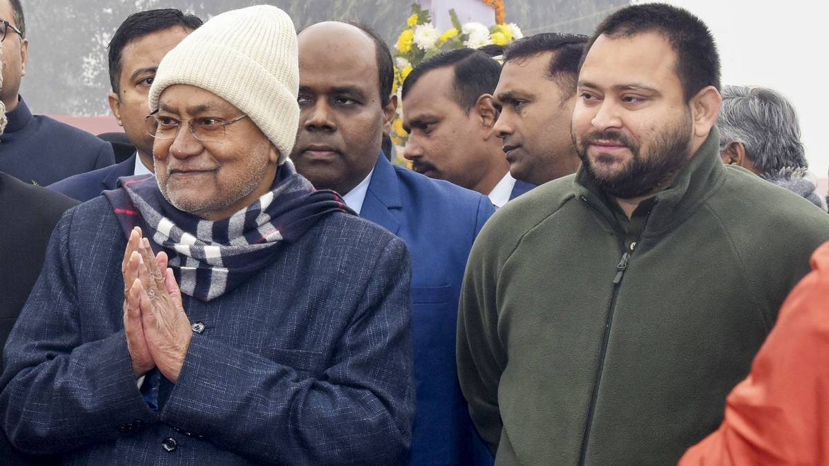 Nitish Kumar to resign as Bihar CM tomorrow? Nitish Kumar to resign as Bihar CM tomorrow?