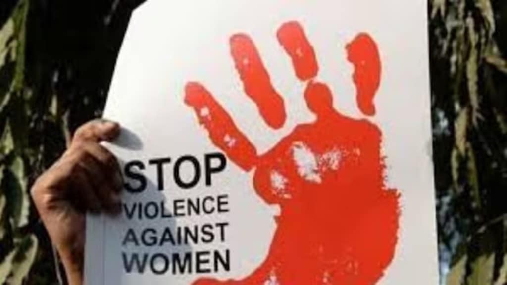 Chennai: DMK leader Karunanithi's son booked for abusing 18-year-old house help